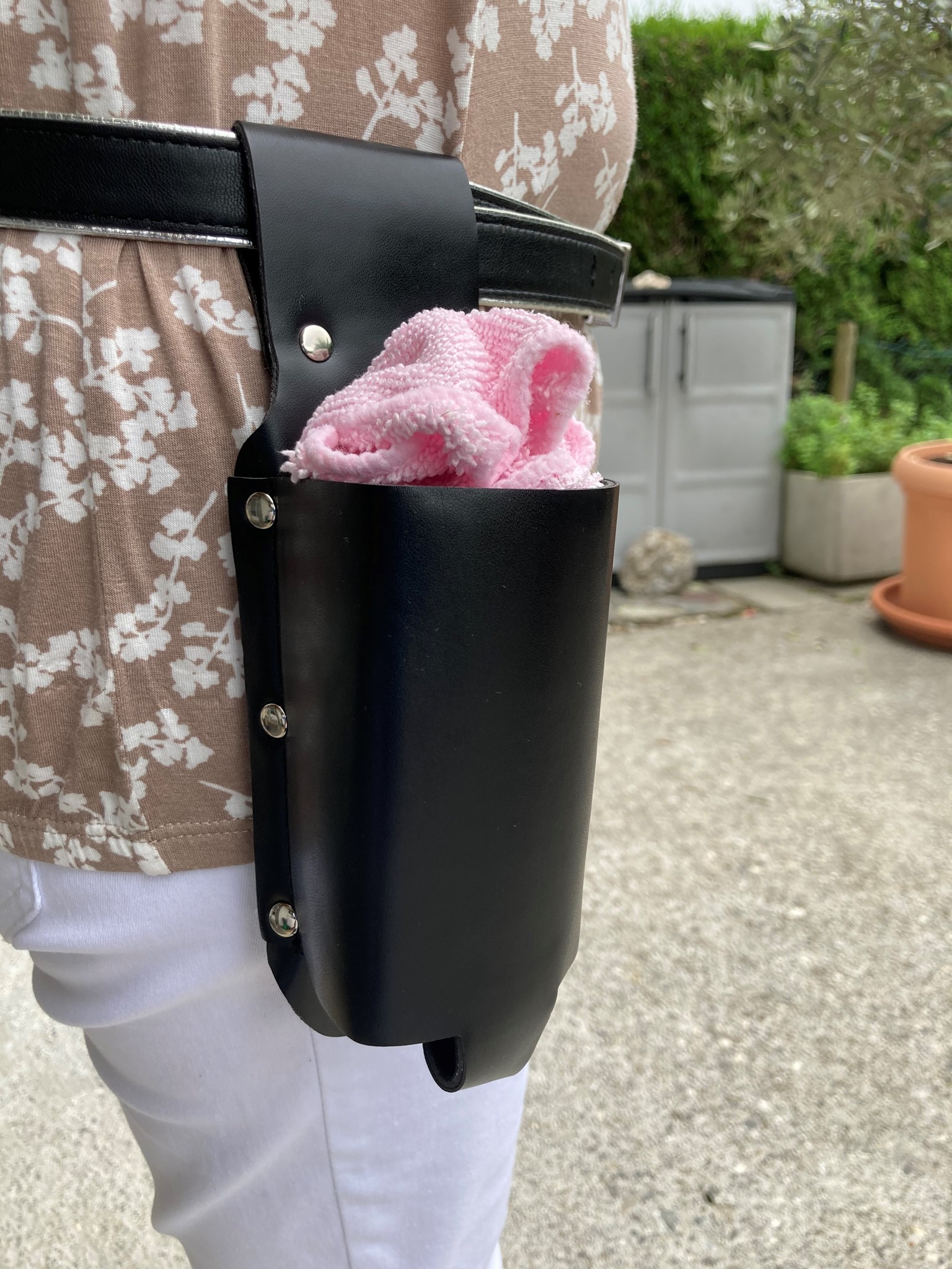 Bild von Holster oder Köcher für den Putzlappen, Getränkeholster, Dosenholster usw.